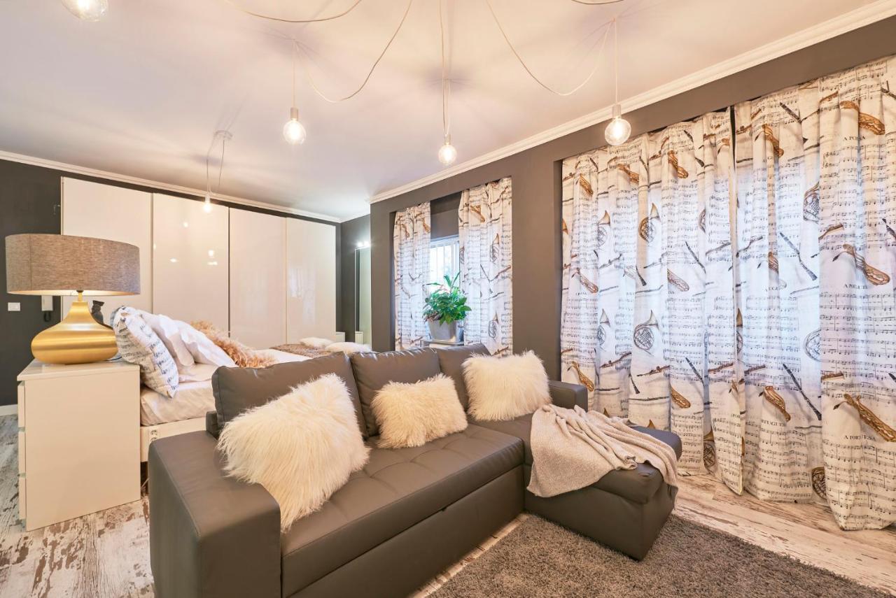 In Bed With Lisbon - Lux4You Taguspark Massama Exterior photo